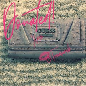 Lilac French-fold Wallet | Guess